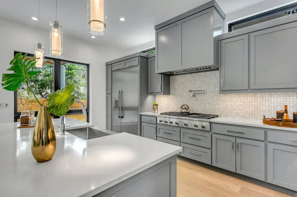 Paint for Kitchen Cabinets 