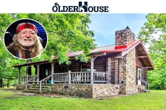 $3.9 Million Willie Nelson House in Spicewood, Texas