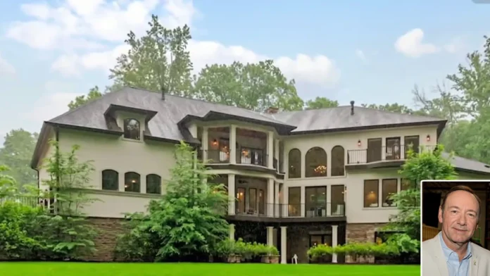 Luxury Kevin Spacey house in Baltimore with waterfront views and modern design.