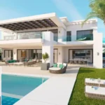 Modern Omar Gooding house in Los Angeles with sleek design and family-friendly features.