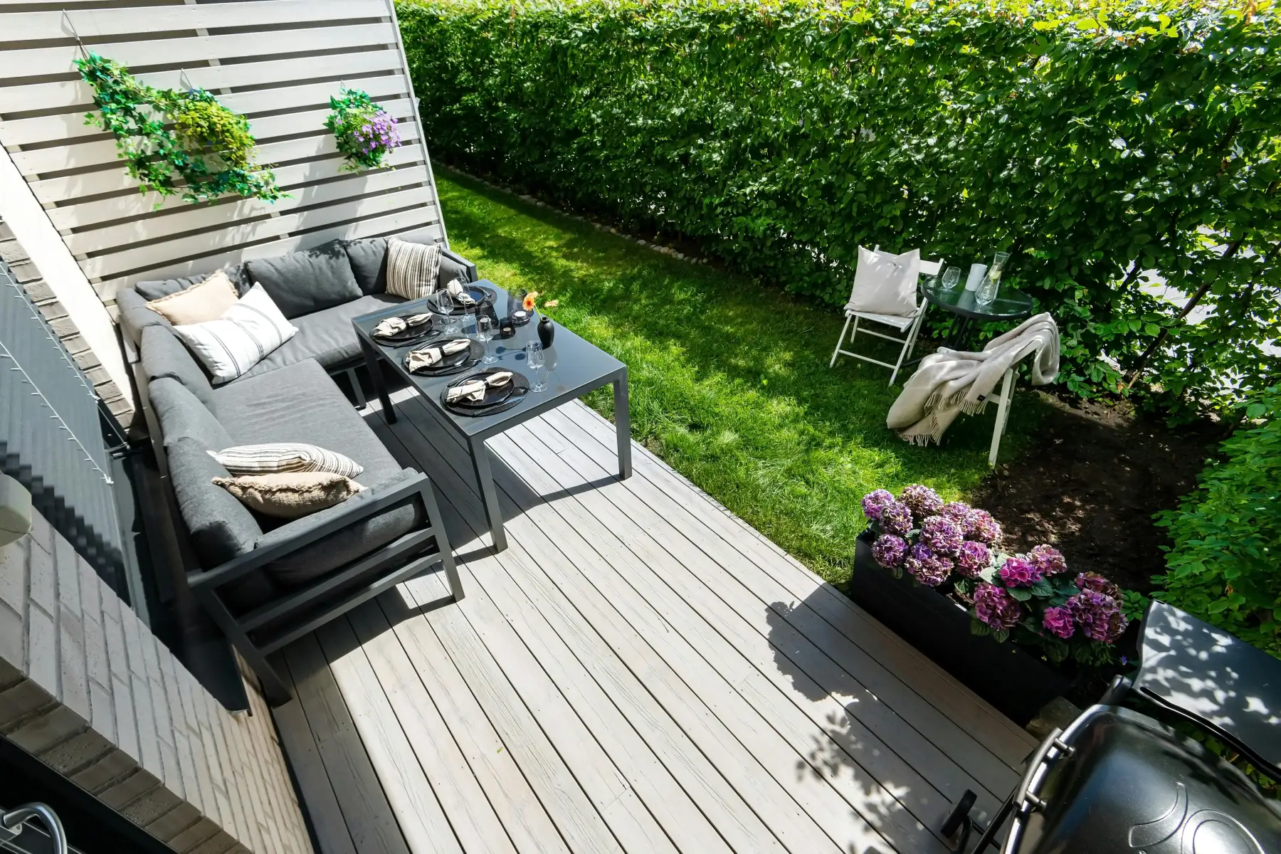 Rediscovering Quiet Through Basic Outdoor Design